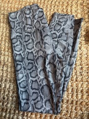 Avia Gray and Black Snake-Pattern Leggings